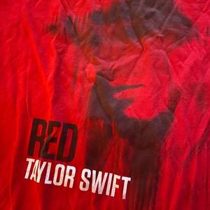 Taylor Swift t shirt